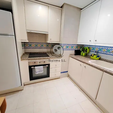 Great Marina View 2 Bedroom Island Complex In Puerto Marina Апартаменты *