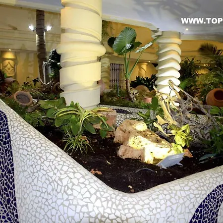Апартаменты Great Marina View 2 Bedroom Island Complex In Puerto Marina *